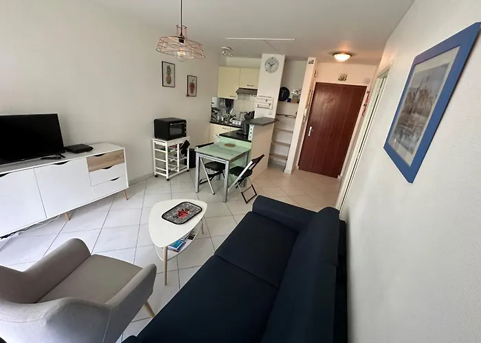 Cosy Cocoon Close To The Sea Apartamento